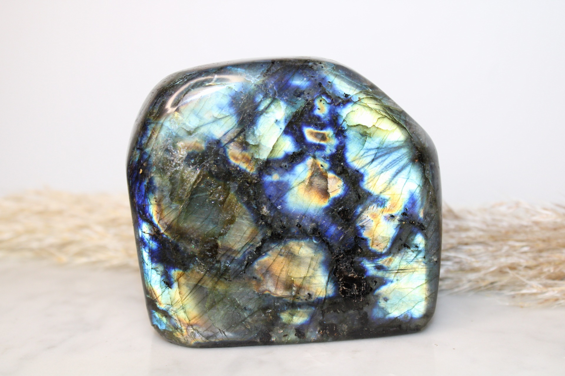 labradorite-bloc-poli-1