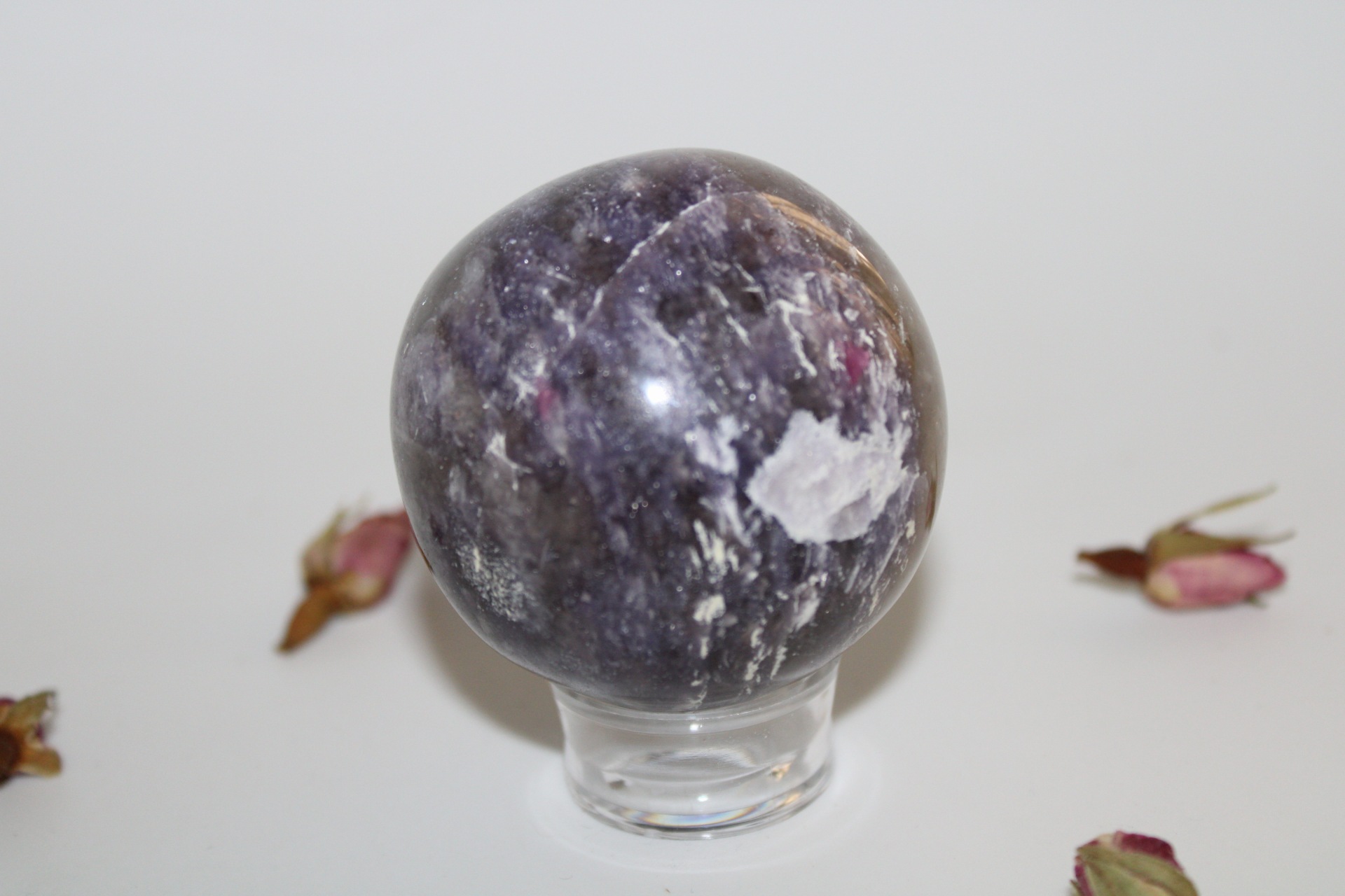 Sphere-Tourmaline-rose-sur-lepidolite