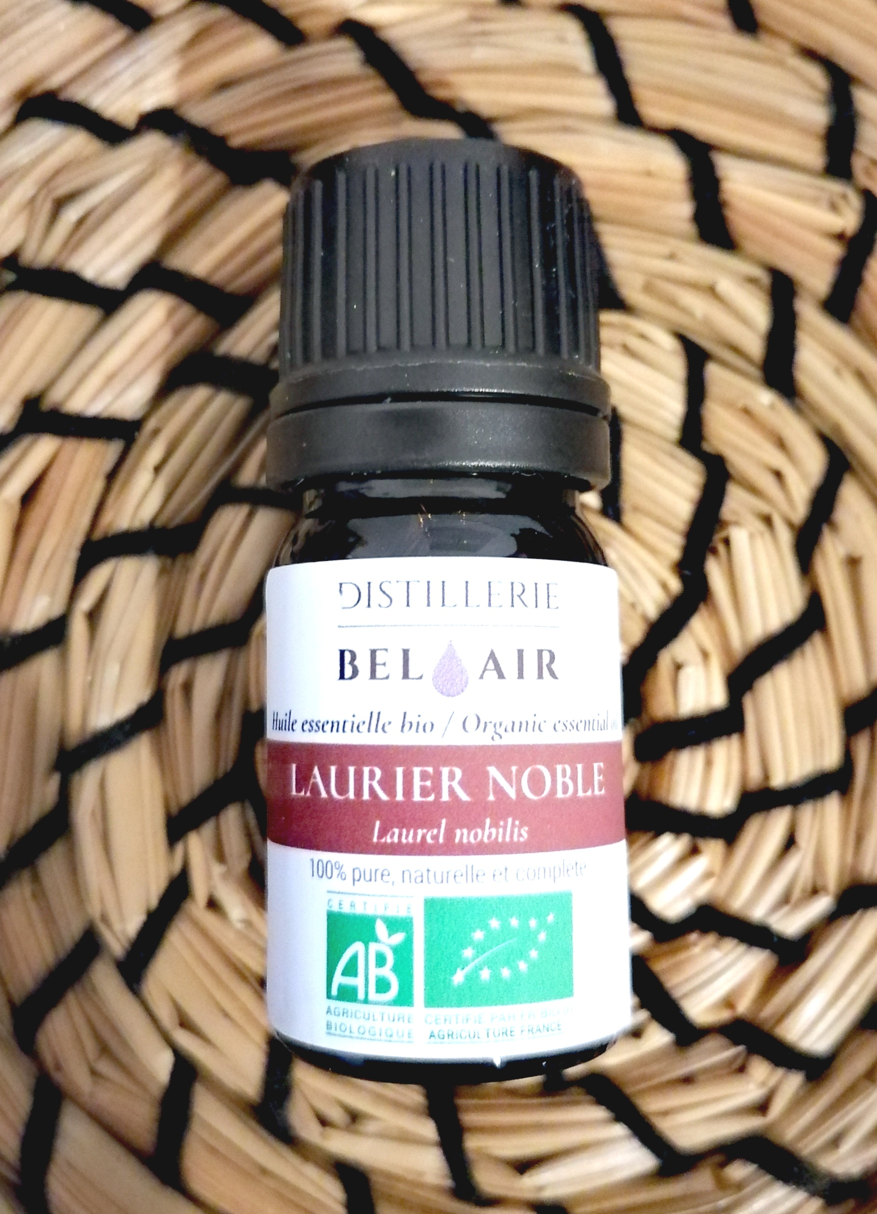 HE-Laurier-noble-huile-essentielle-bel-air-bio-herboristerie