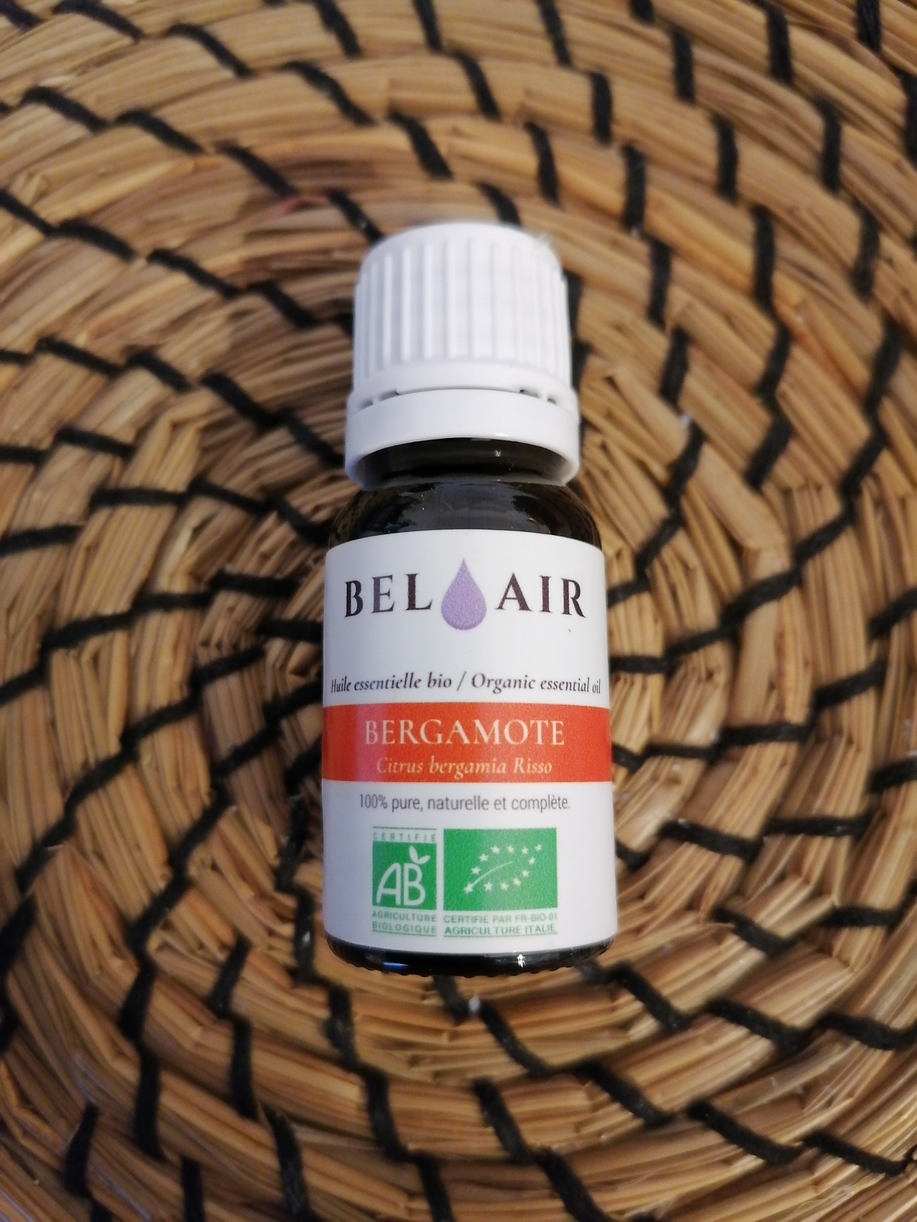 he-bergamote-huile-essentielle-de-bergamote-bel-air-bio-herboristerie