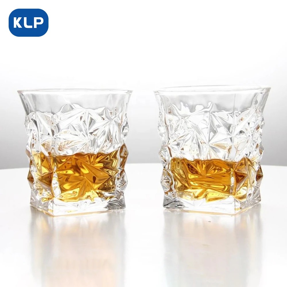 deux-verres-whisky-ice