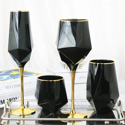 Verre-vin-en-cristal-noir-pur-Golden-Edge-gobelet-l-ger-mod-le-irr-gulier-de