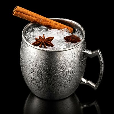 verre-moscow-mule-gris-fond-noir