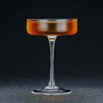 Verres-cocktail-plats-japonais-verres-champagne-classiques-coupe-martini-cr-ative-KTV-Bar-Night-Party