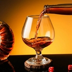 Verres-vin-rouge-jambe-courte-verre-en-cristal-KTV-bar-cognac-tasse-AC-whisky-bouteille-d
