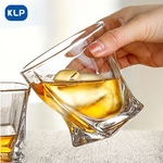 verre-whisky-creatif-main