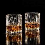 verre-a-whisky-vintage-nordique-fond-noir