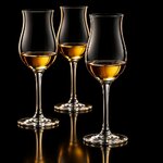 p227-verre-tulipe-scotland-fond-noir