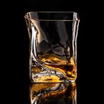 verre-a-whisky-japonais-creatif-fond-noir