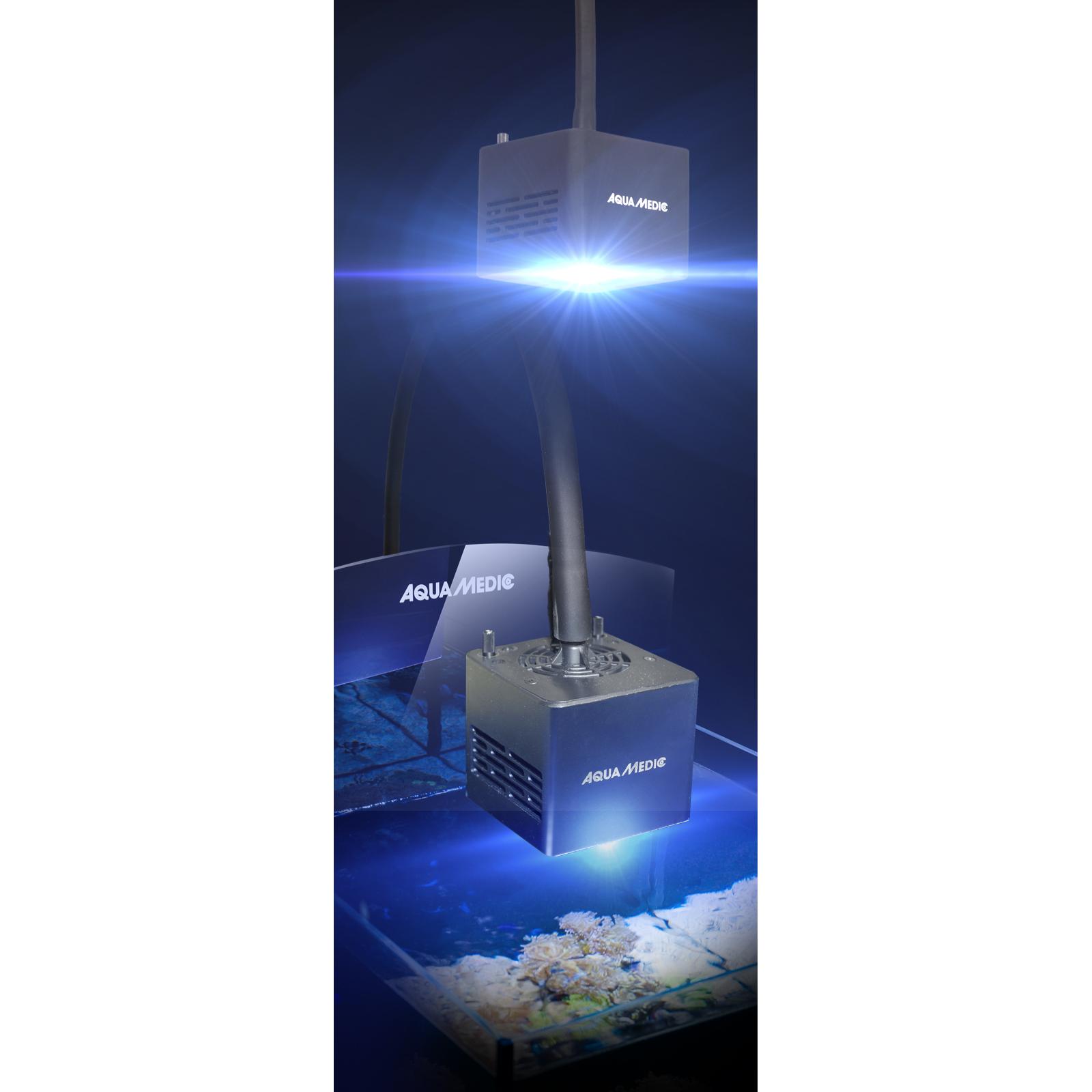 AQUA MEDIC Qube 50 lampe LEDs puissante 50W pour aquarium d'eau de mer