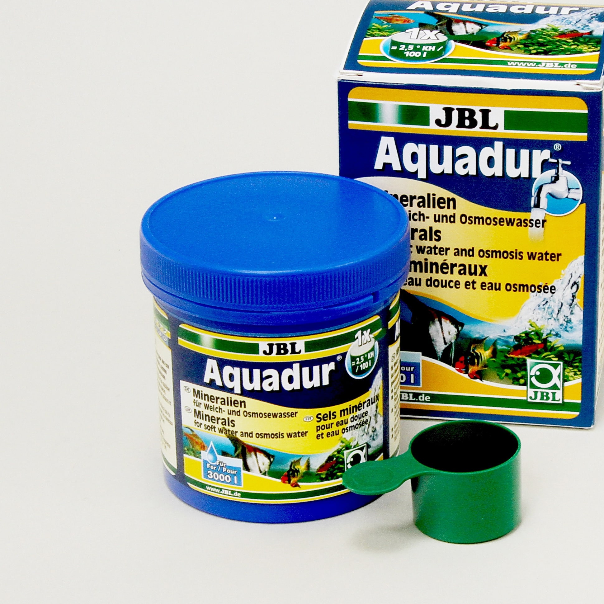 jbl-aquadur-plus-apporte-a-l-eau-douce-ou-a-l-eau-osmosee-plus-de-70-sels-differents-3-min