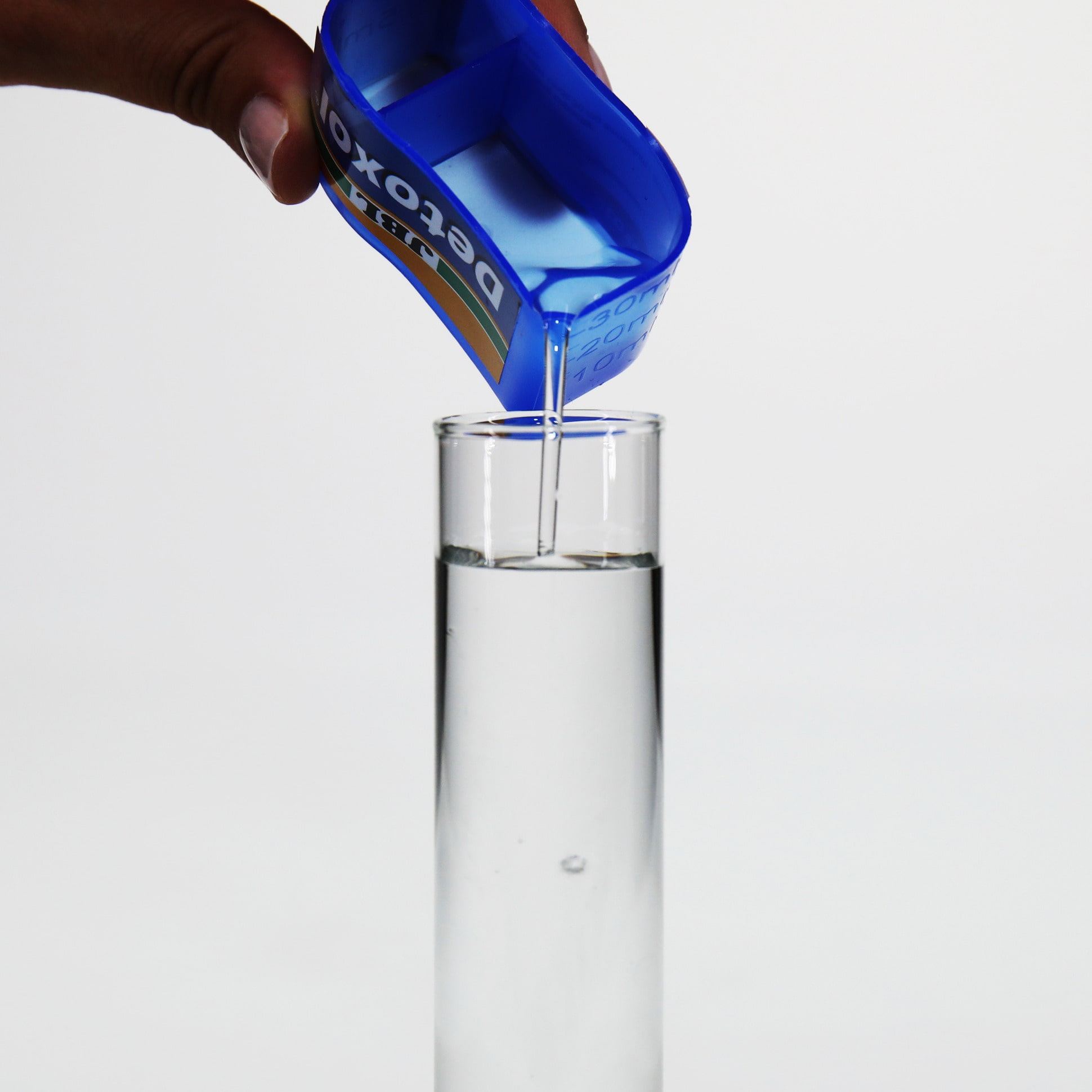 jbl-detoxol-elimine-l-ammoniaque-les-nitrites-le-chlore-la-chloramine-en-aquarium-d-eau-douce-et-d-eau-de-mer-min