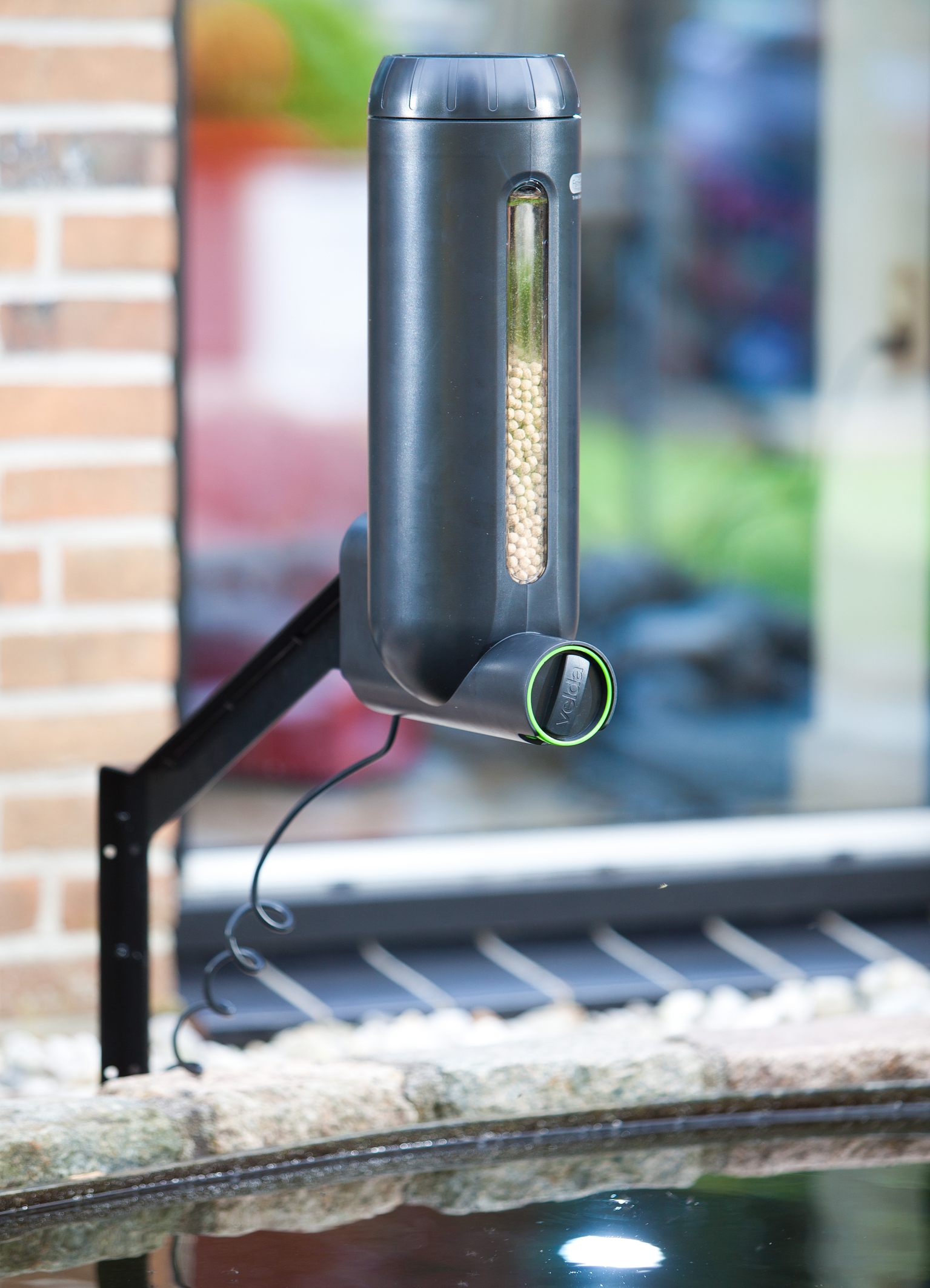 velda-fish-feeder-pro-3l-distributeur-de-nourriture-a-gestion-electronique-pour-bassins-de-jardin-9