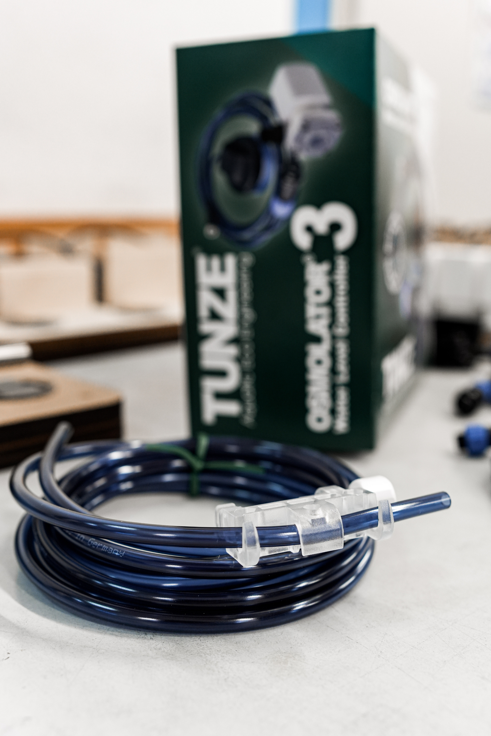 tunze-osmolator-3-3154-000-kit-osmolateur-haut-de-gamme-pour-la-compensation-automatique-du-niveau-d-eau-9