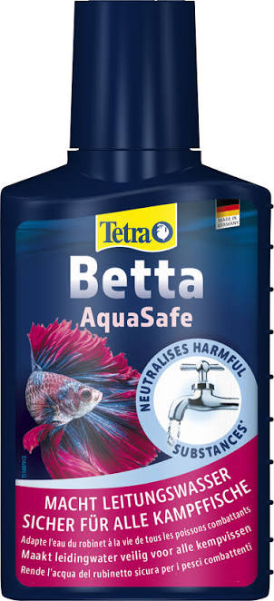 TETRA Betta AquaSafe 100 ml transforme instantanément l\'eau du robinet en une eau comme à l\'état naturel, adaptée aux besoins des poissons combattants
