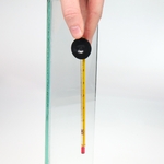 jbl-thermometre-slim-pour-la-mesure-precise-de-temperature-de-l-eau-en-aquarium-5-min