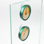jbl-terracontrol-pour-une-mesure-precise-de-la-temperature-et-du-taux-d-humidite-dans-les-terrariums-2-min