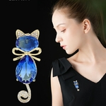 Broche-chat-en-cristal-bleu-mignon-cor-en-costume-l-gant-pour-femmes-accessoires-de-veste