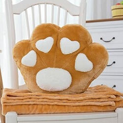 Coussin peluche patte de chat - Coussins et housses - au-chat-heureux