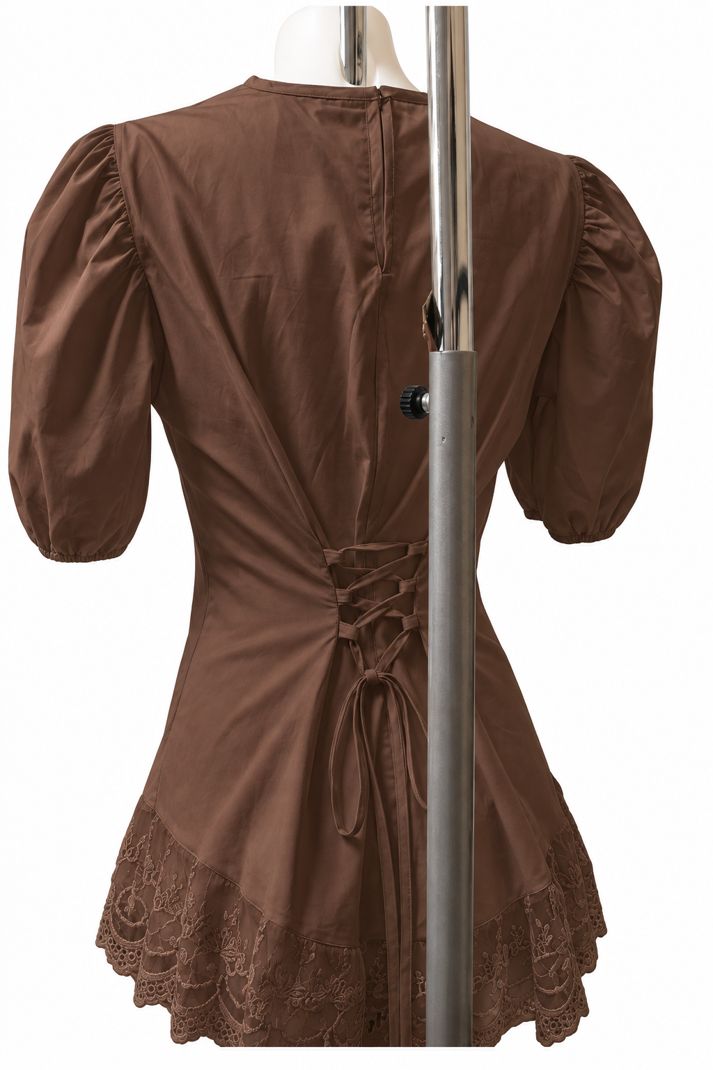 Robe chocolat à dos lacé