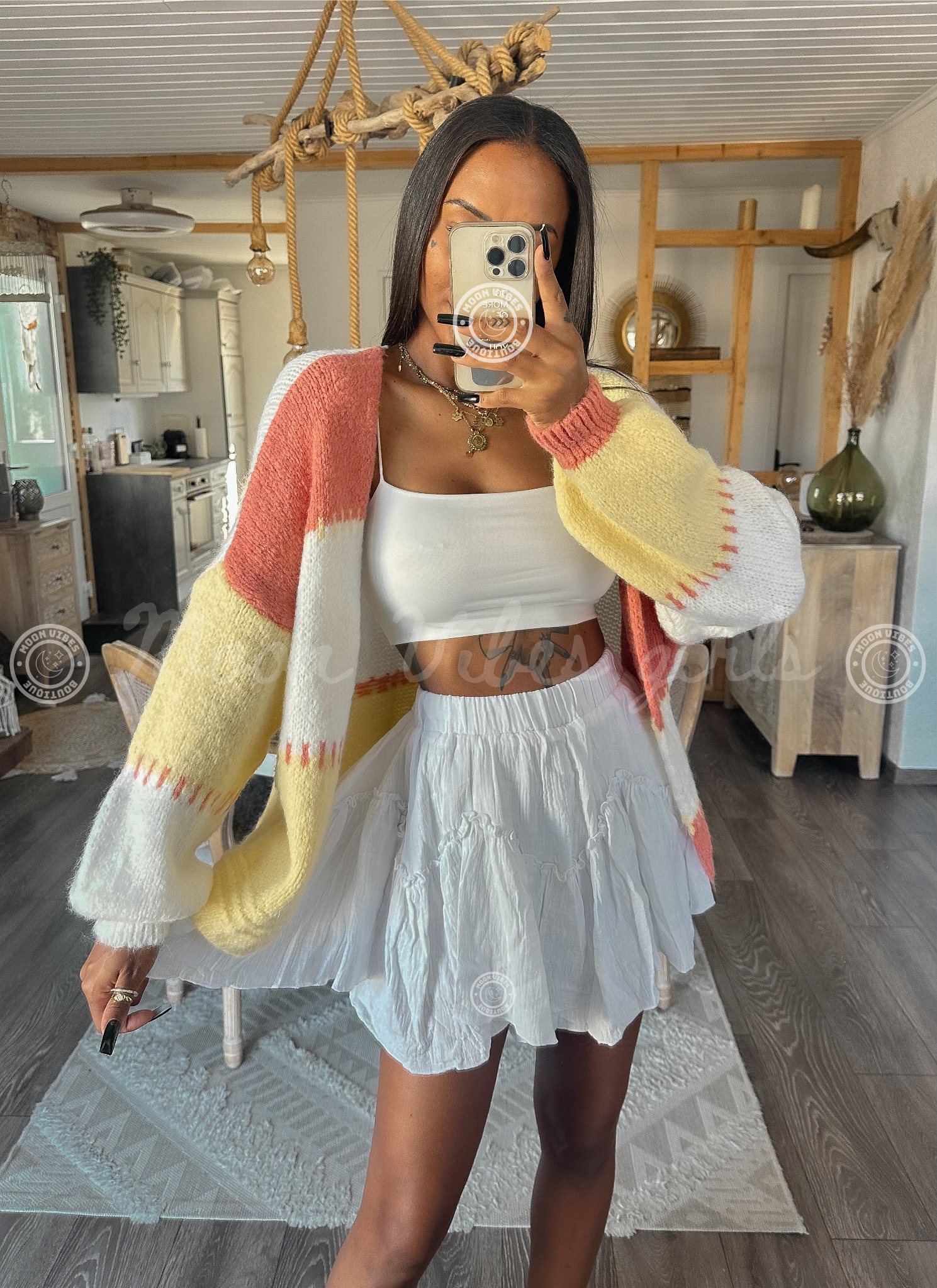 Moon Vibes girls
