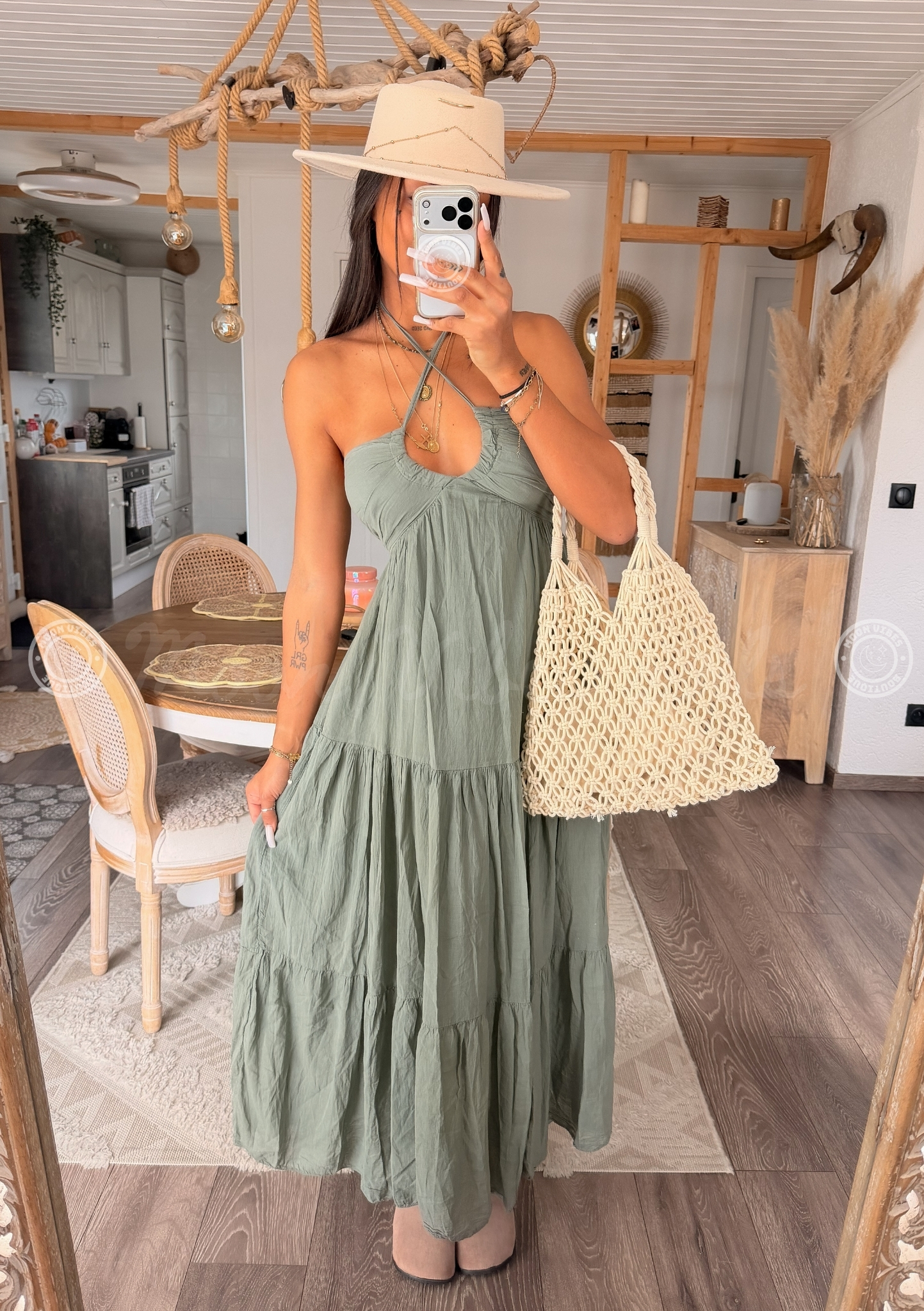Février (24)