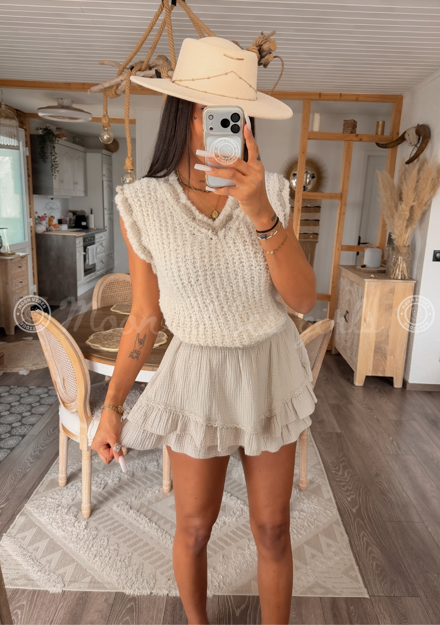 Février (50)