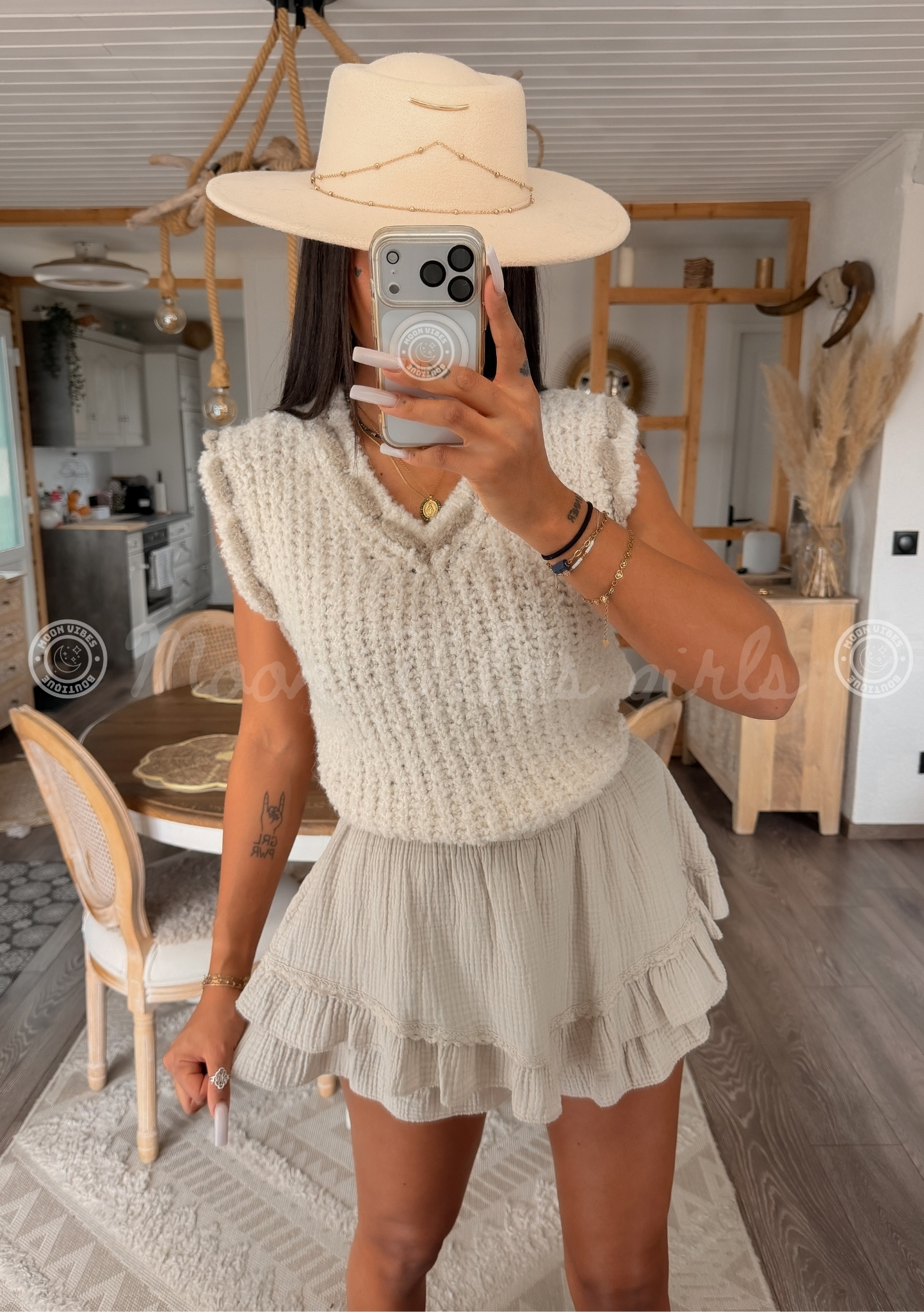 Février (51)