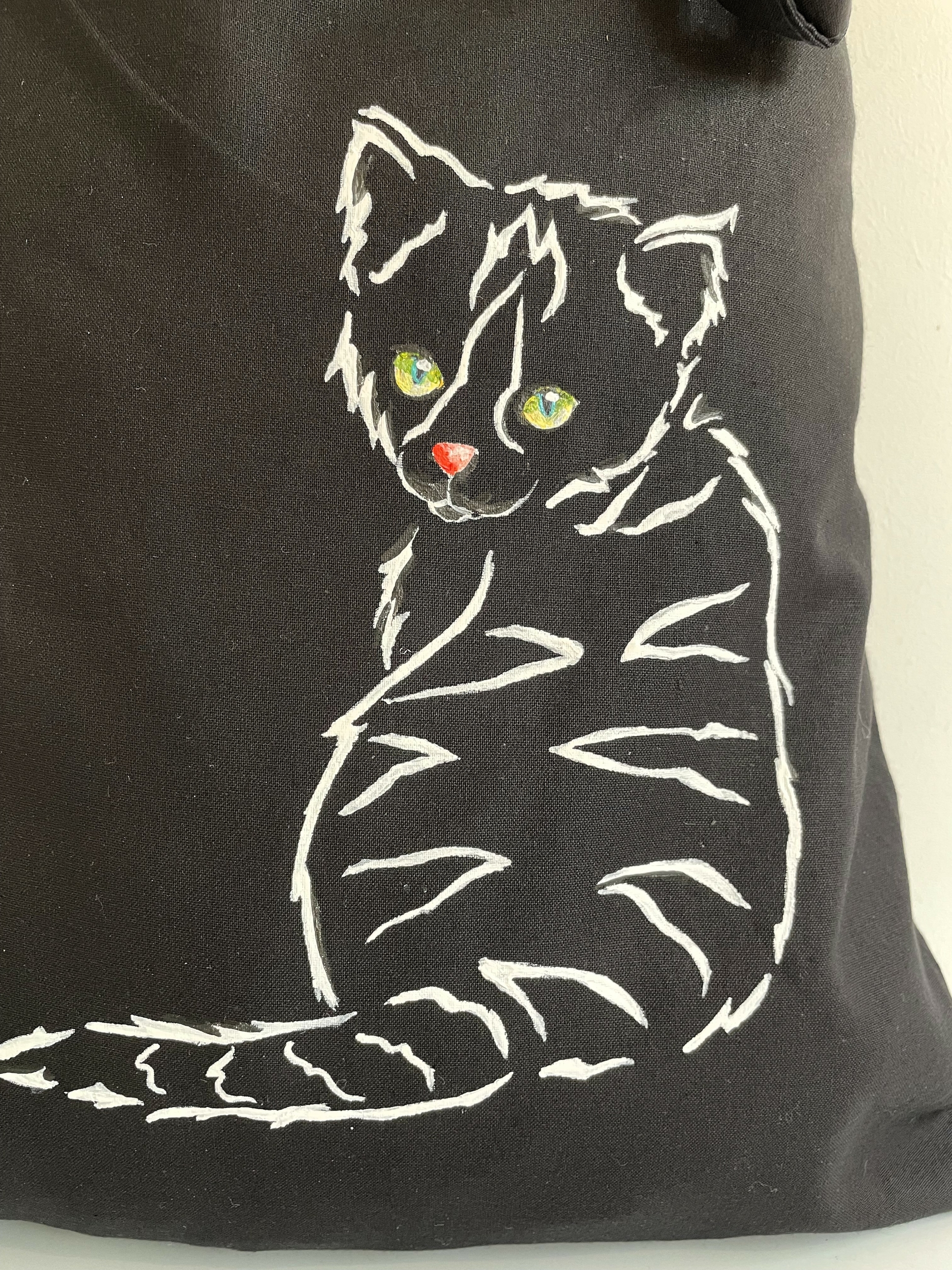Tote bag noir avec chat peint à la main anses courtes par Elles et No.