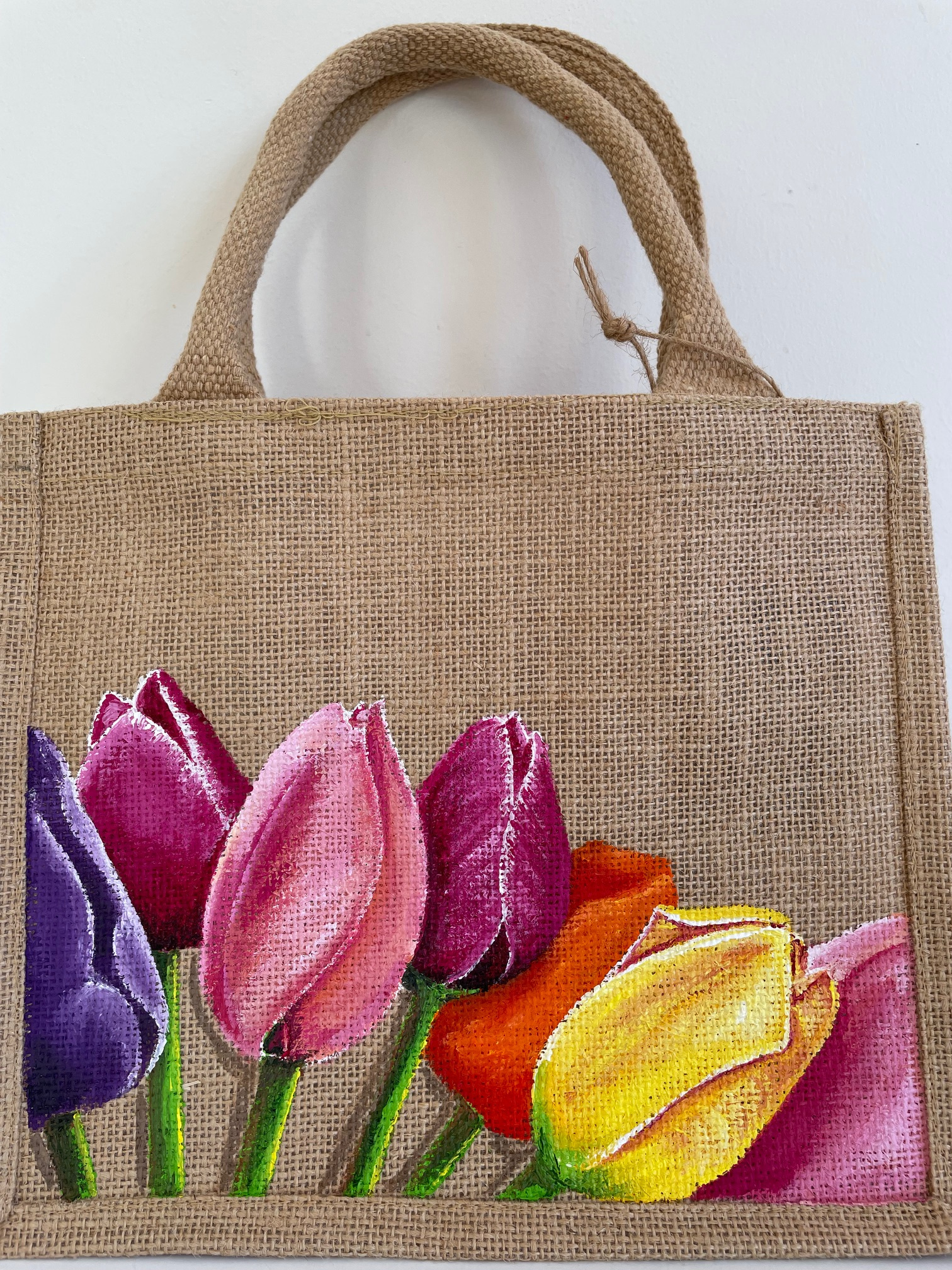sac jute avec des tulipes peintes à la main par Elles et No.