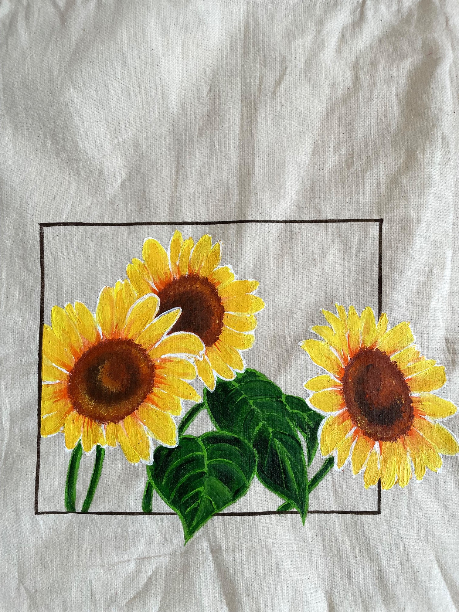 tote bag en coton beige avec des tournesols peints à la main par Elles et No.