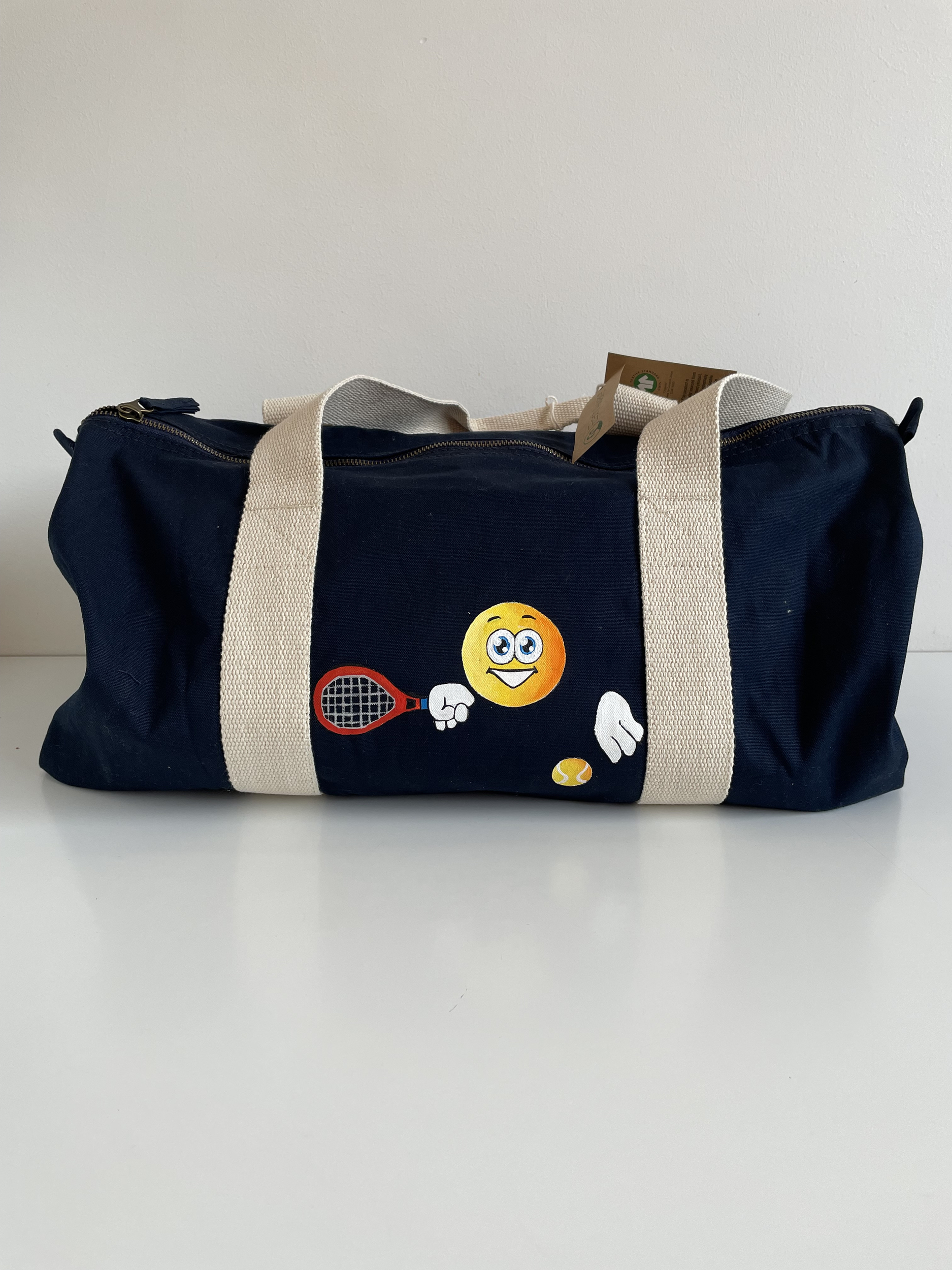 sac polochon personnalisé tennis peint à la main par Elles et No.