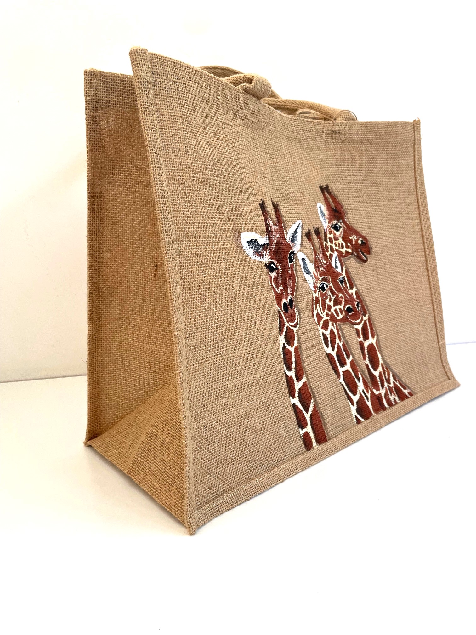 sac jute XL avec des girafes rigolotes peintes à la main par Elles et No.
