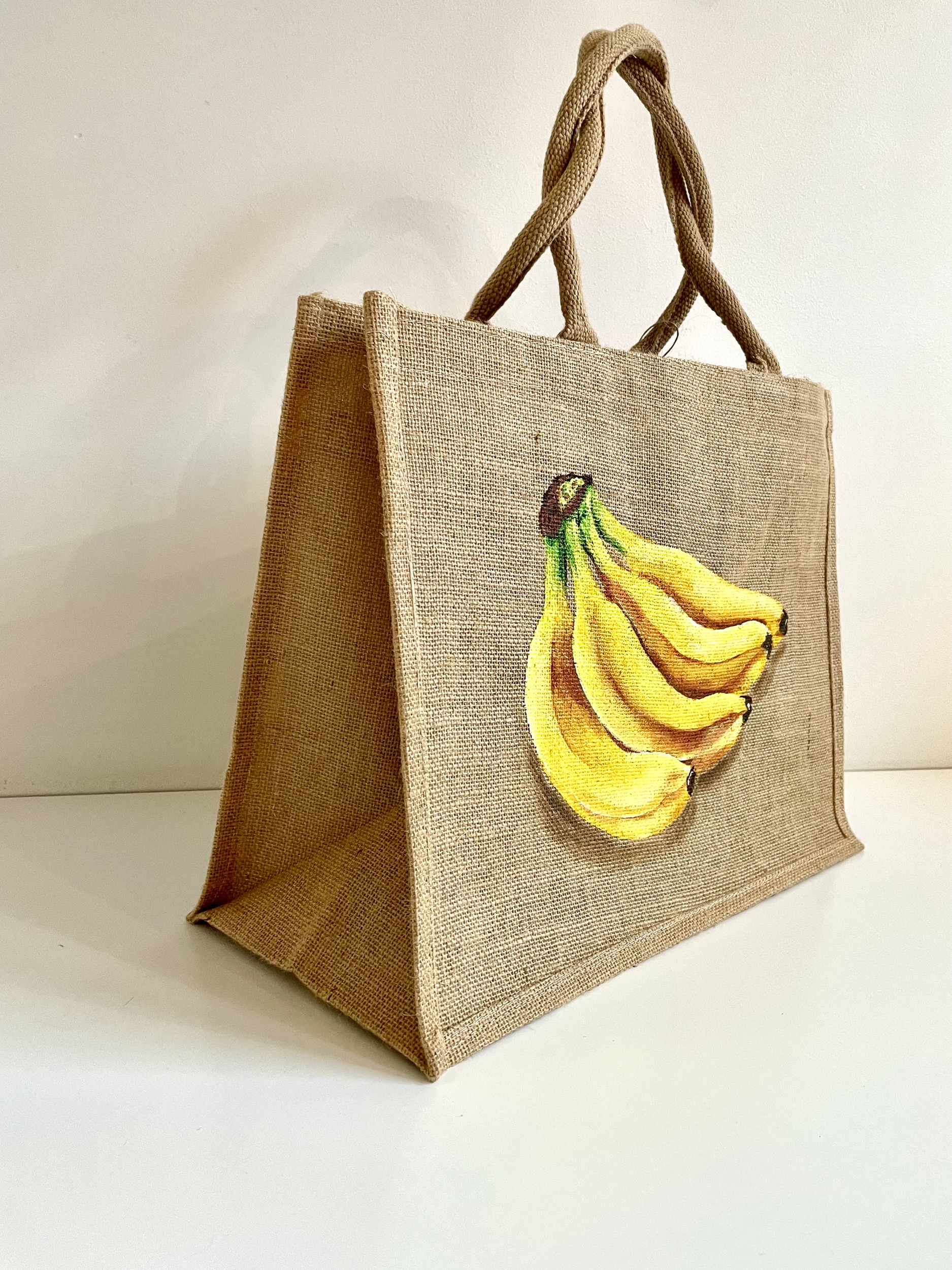 sac en jute taille XL avec des bananes en gros plan peintes à la main par Elles et No.