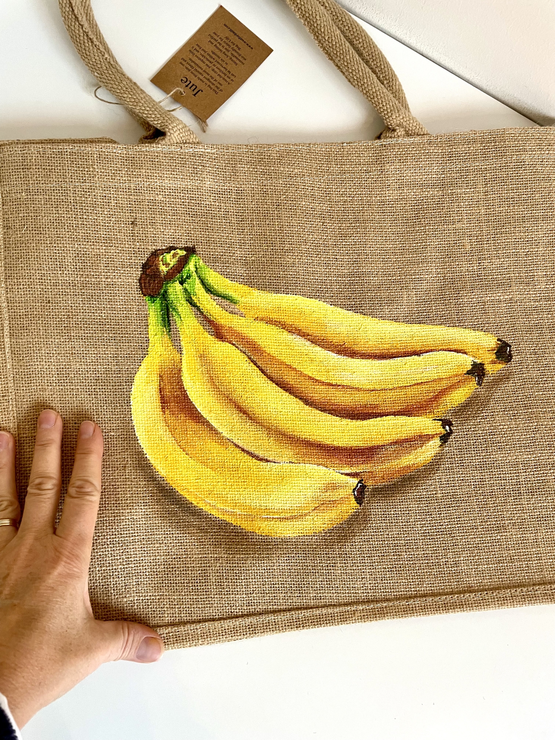 sac en jute taille XL avec des bananes en gros plan peintes à la mainpar Elles et No.