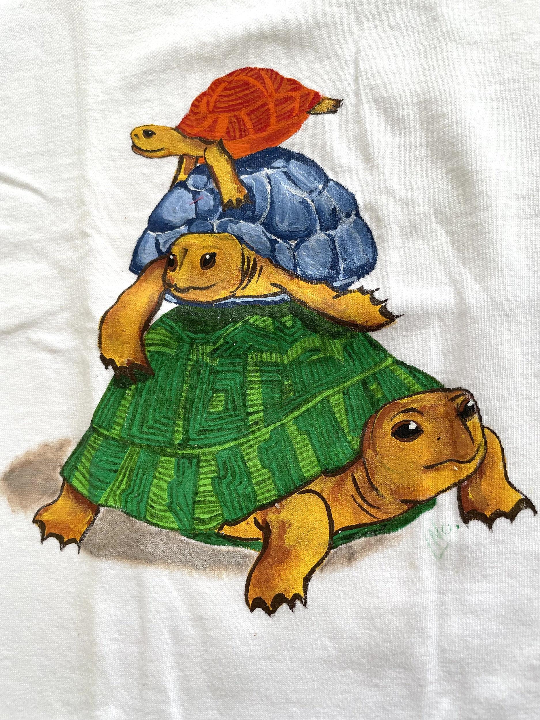 T-shirt blanc Elles et No.  enfant  avec tortues style cartoon peintes à la main