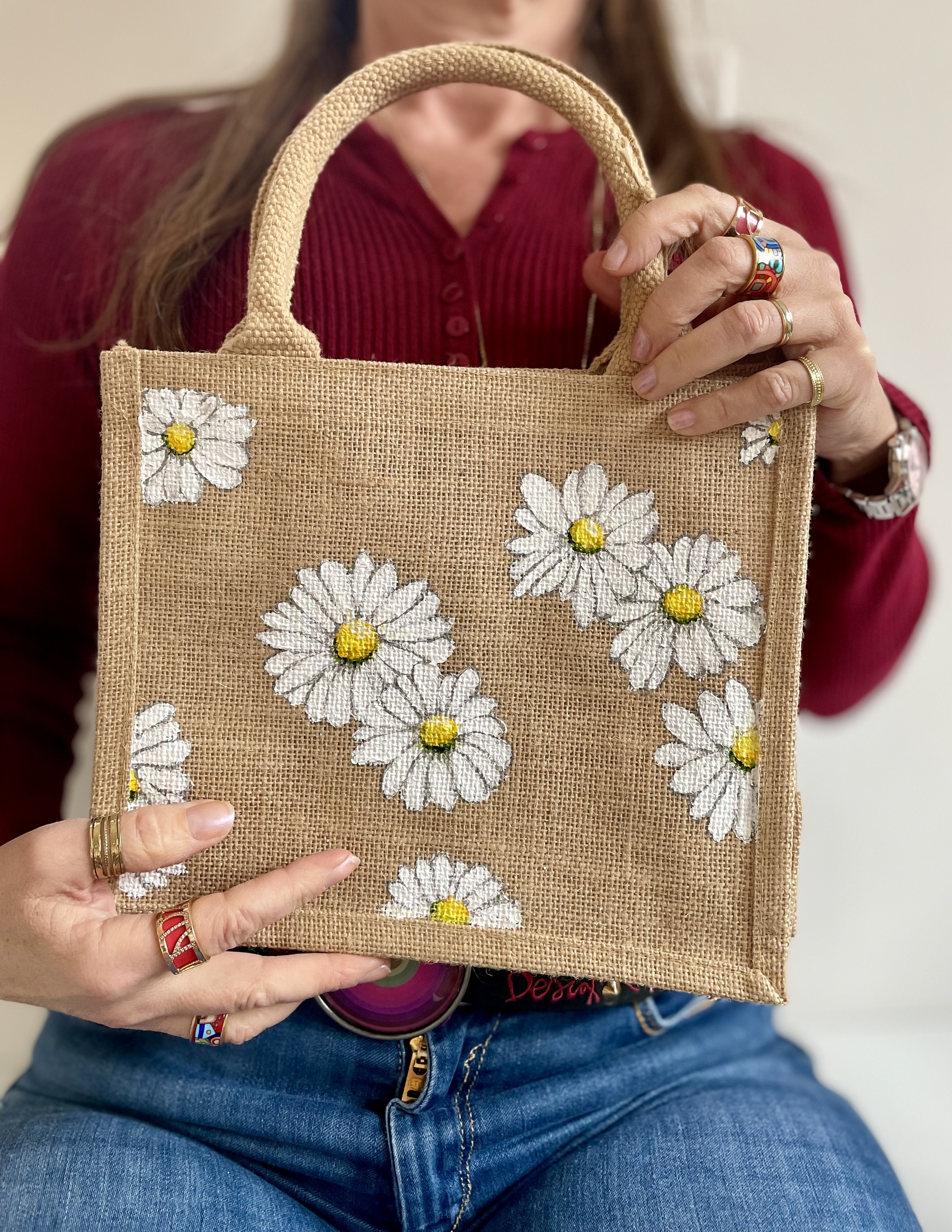 sac en jute avec marguerites peintes à la main par Elles et No.