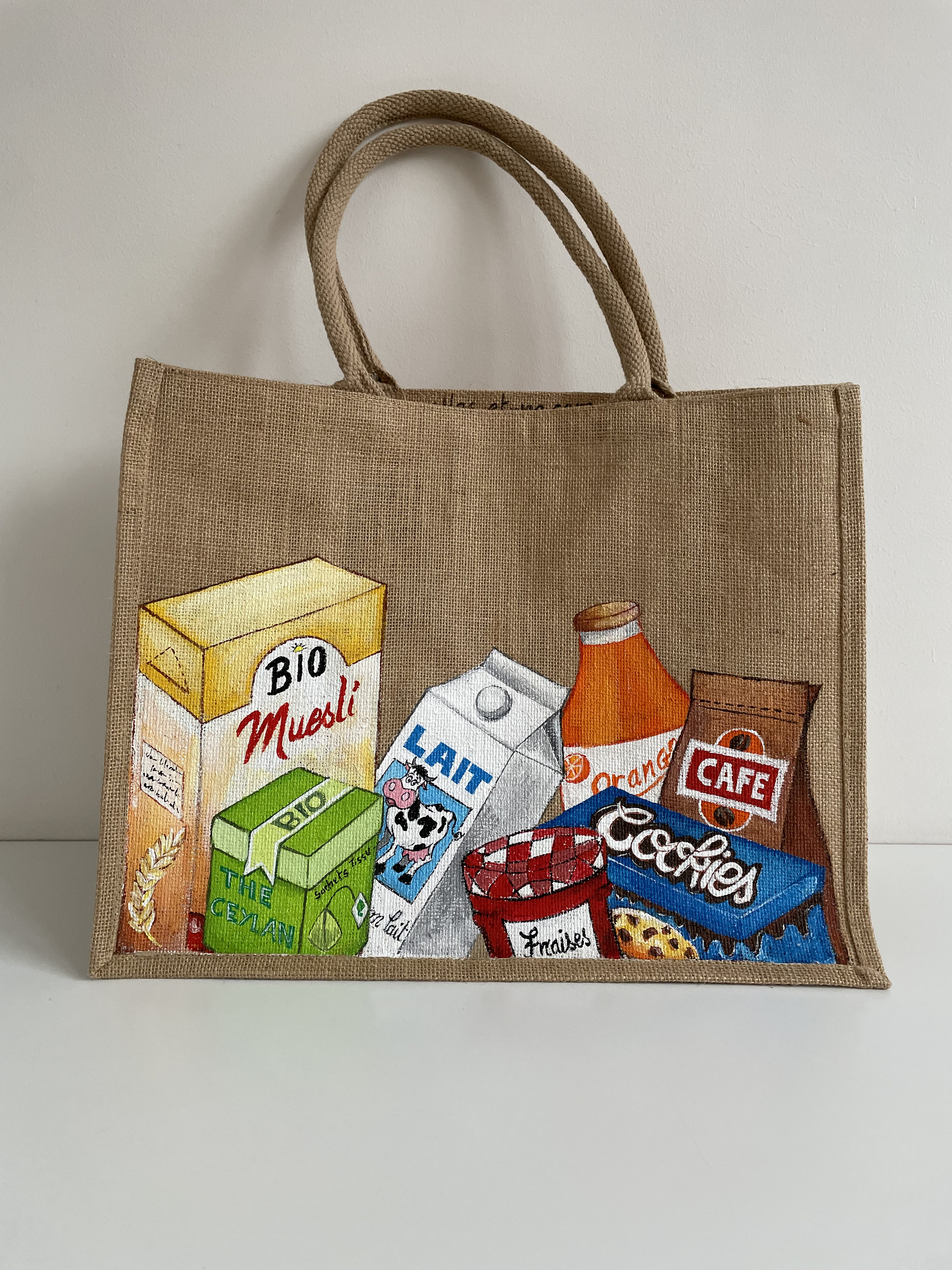 sac en jute avec boîte d'aliments peints à la main 
