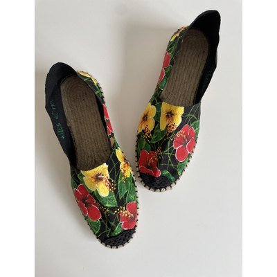 Espadrilles peintes à la main personnalisées par Elles et No.