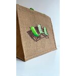 Sac de plage en jute avec des transats dans les tons verts peints à la main par Elles et No.