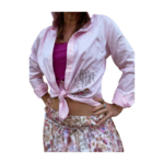 chemise femme manches longues coton rose avec un portrait de femme brodé. Elles et No.