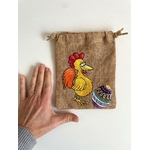 pochon jute avec une poule de pâques peinte main (2)