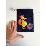 pochon coton marine avec une poule de pâques peinte main (4)