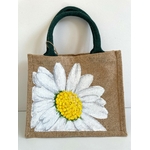 sac en jute avec une grosse marguerite peinte  à la main par Elles et No.
