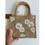 Petit sac en jute avec des marguerites peintes à la main par Elles et No.