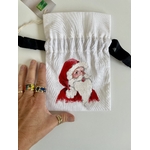 Pochette coton blanc, ruban satin noir, avec tête de père Noël peinte à la main par Elles et No.