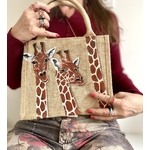 Petit sac en jute avec des girafes rigolotes peintes à la main par Elles et No.