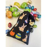 pochon en jute avec des motifs de Pâques peints à la main par Elles et No.