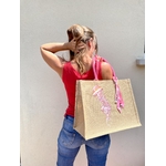 sac de plage en jute à anses roses avec une méduse rose peinte à la main par Elles et No.