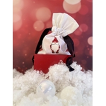 Pochon en coton blanc et ruban de satin noir avec un lutin du Père Noël peint à la main par Elles et No.